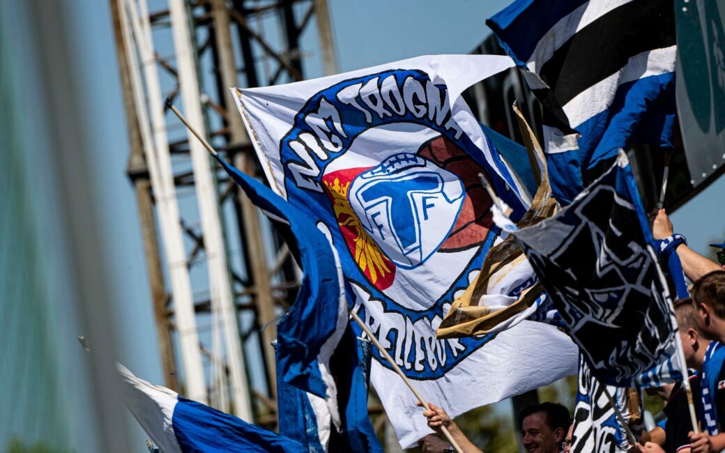 Trellebrogs FF supporterflagga